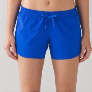 Lululemon Hit It Shorts 3.5” Cerulean Blue, size 8